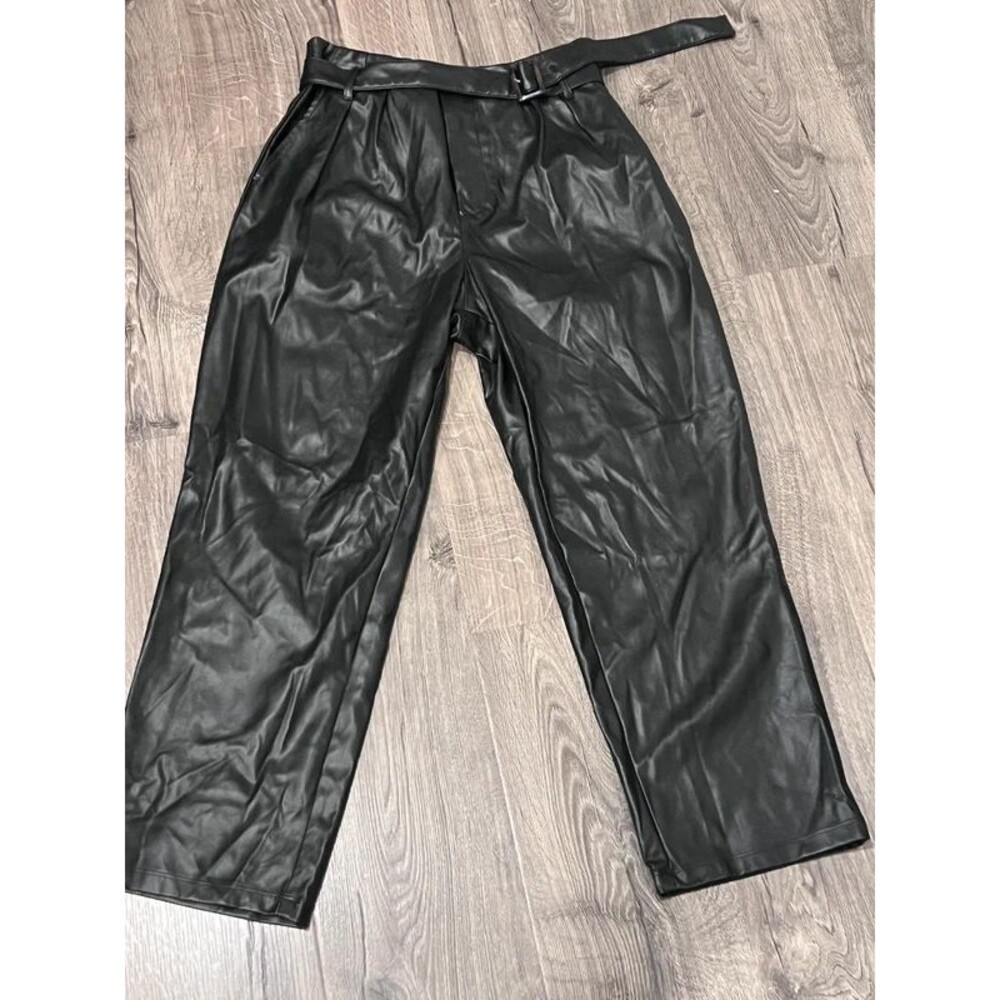 Who What Wear Women’s Black Faux Leather Belted Straight Leg Pants Size 10